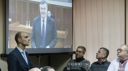 Адвокаты Януковича жалуются на "вытеснение" их из "дела Майдана"