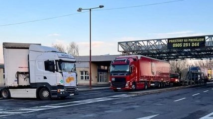 Словацкие перевозчики во второй раз хотят заблокировать КПП на украинской границе