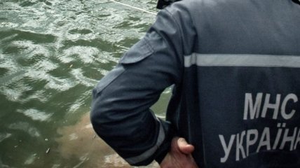 На Житомирщине спасатели вытащили из болота 78-летнего охотника