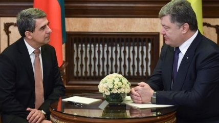 Порошенко встретится с президентом Болгарии Плевнелиевым 