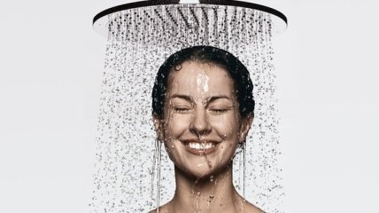 Врачи рассказали, когда душ может быть вредным для здоровья