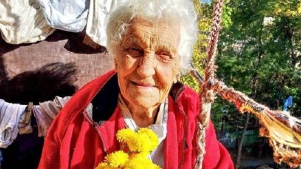101-летняя бабушка из Одессы два месяца боролась с коронавирусом и победила