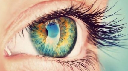 Ученые рассказали, как цвет глаз влияет на душевные заболевания 