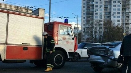 В Киеве произошла авария с участием 6 авто