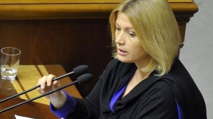 Геращенко: Мы рассматриваем разные варианты возвращения Савченко на родину
