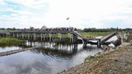 В Кабмине обещают восстановить мост через реку Чечва в обозначенные Зеленским сроки