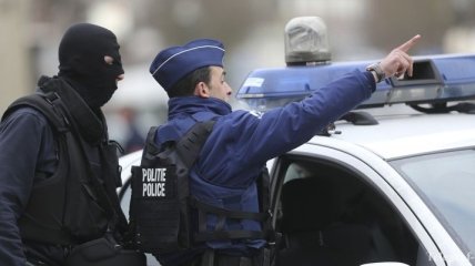 В Бельгии разыскивают вероятно причастного к терактам мужчину 