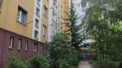 Во Львовской области мужчина выпал из окна четвертого этажа