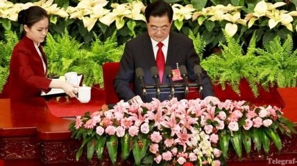 Ху Цзиньтао готов полностью отойти от политических дел