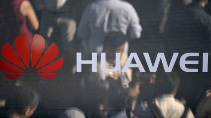 Huawei выпустит смартфон с уникальной камерой