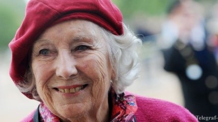 Известная 97-летняя певица скоро выпустит новый альбом