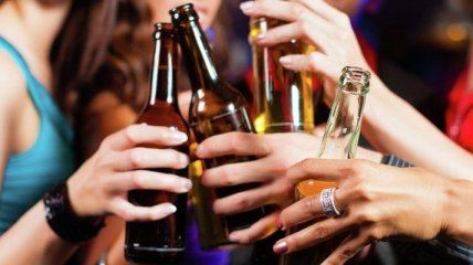Эксперты подсказали, как совместить алкоголь с диетой