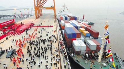 Китай запретил судам из КНДР заходить в свои порты