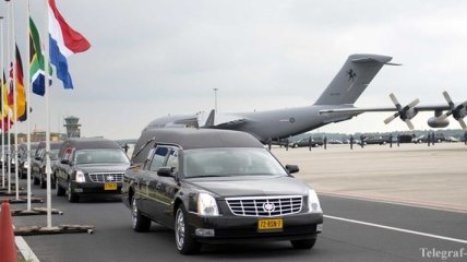 Сегодня отправятся 2 последних самолета с телами жертв Боинга