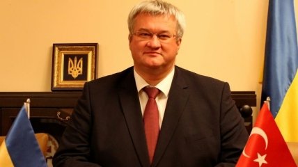 Посол в Турции: Манипулируя историей, РФ пытается прикрыть преступления против Украины