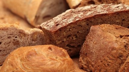 Ученые рассказали, стоит ли полностью отказываться от хлеба