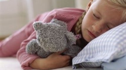 Дневной сон тормозит развитие детей