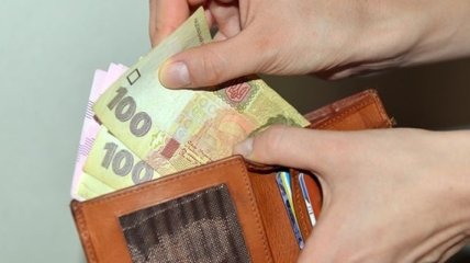 Госстат: В Украине увеличилась средняя зарплата