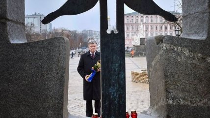 В Киеве проходят мероприятия по почтению памяти жертв голодоморов
