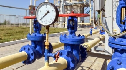 В украинских хранилищах продолжают сокращаться запасы газа