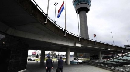 Персонал авиакомпании KLM в Амстердаме планирует устроить забастовку