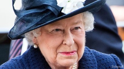 Королева Елизавета II наконец-то заметила рождение внучки 