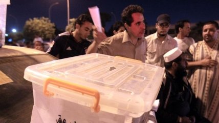 На парламенских выборах в Ливии лидируют либералы