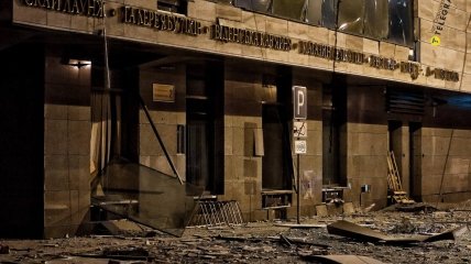Удар по гостинице в Харькове: момент атаки оккупантов показали на видео