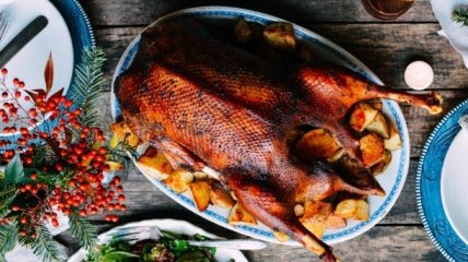 Запекаем гуся к Рождеству 2021: лучший рецепт рождественского гуся с яблоками