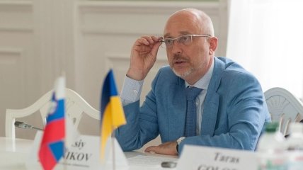 По мнению Резникова, в Кремле хотят заставить Киев отказаться от НАТО