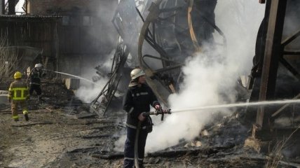 В Чернигове горело предприятие "Будиндустрия"