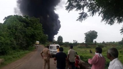Взрыв на химзаводе в Индии: 8 человек погибли
