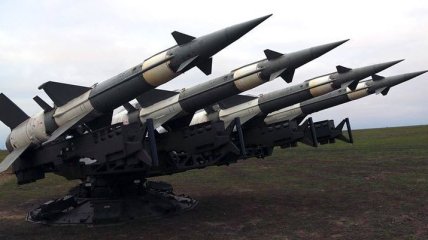 В Украине отмечают День ракетных войск и артиллерии и День инженерных войск
