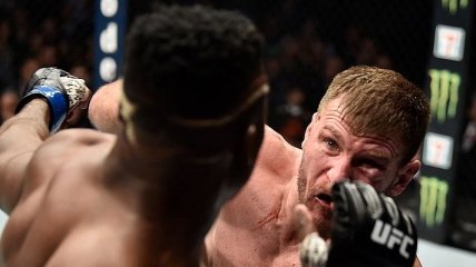 UFC 220. Миочич победил Нганну в главном бою