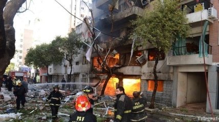 В Аргентине произошел мощный взрыв в жилом квартале, есть жертвы