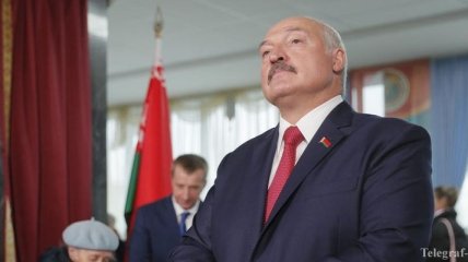 "Я такой же патриот, как и вы": Лукашенко призвал "пока не париться" по поводу объединения с РФ