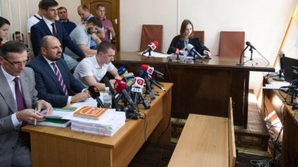 Розенблату разрешили свободное передвижение по Украине