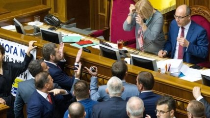 Рада отказалась работать до поздней ночи