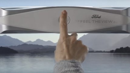 Feel The View: Ford представил автомобильные окна для незрячих пассажиров