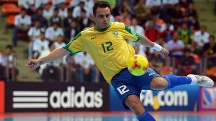 Фалькао не будет играть за сборную Бразилии