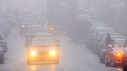 Правоохранители Киева советуют водителям быть осторожными из-за тумана