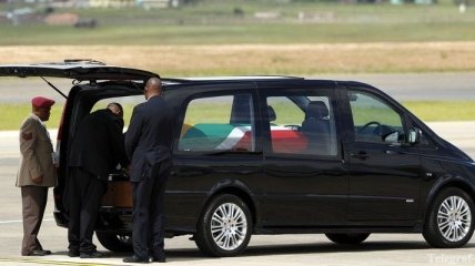 В ЮАР состоятся похороны Нельсона Манделы