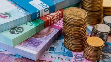 В Украине стало меньше наличных денег