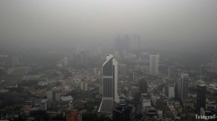 Малайзия закрыла все школы из-за дыма из Индонезии