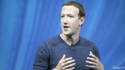 Цукерберг: Facebook работает "в условиях войны"