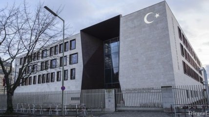 Посольство Турции отрицает попытку "покупки" Гюлена у США