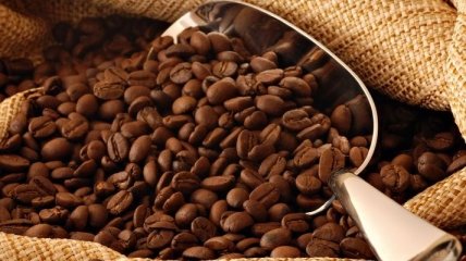 Кофеин стимулирует выработку слезной жидкости