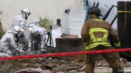 Самолет врезался в жилой дом в США: есть погибшие и травмированные