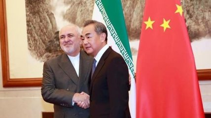 Китай планирует инвестировать $280 миллиардов в энергетический сектор Ирана