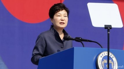 Многотысячная акция за отставку президента прошла в Южной Корее